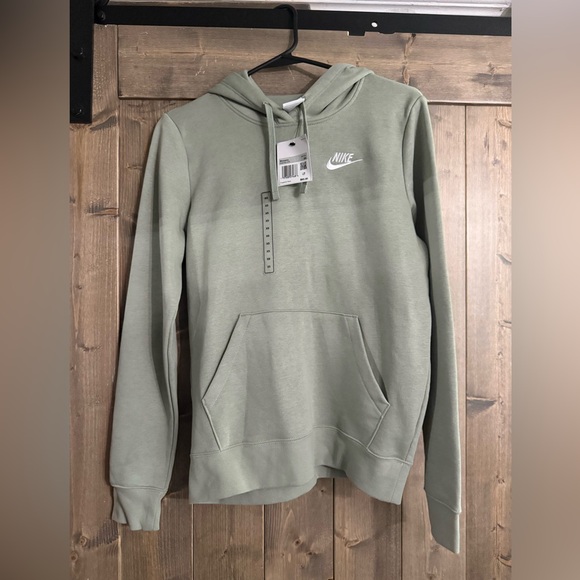 Nike Jackets & Blazers - Nike Light Green Women's Pullover